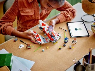 LEGO® Jedi Bob's Starfighter
