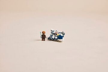 LEGO® Plo Koon's Jedi Starfighter™ Microfighter