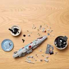 LEGO® Home One Starcruiser
