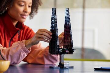 LEGO® Kylo Ren's Command Shuttle