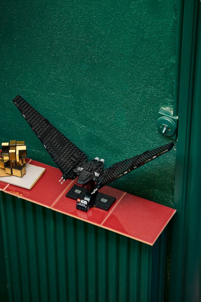 LEGO® Kylo Ren's Command Shuttle