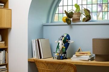 LEGO® Jango Fett's Firespray-Class Starship