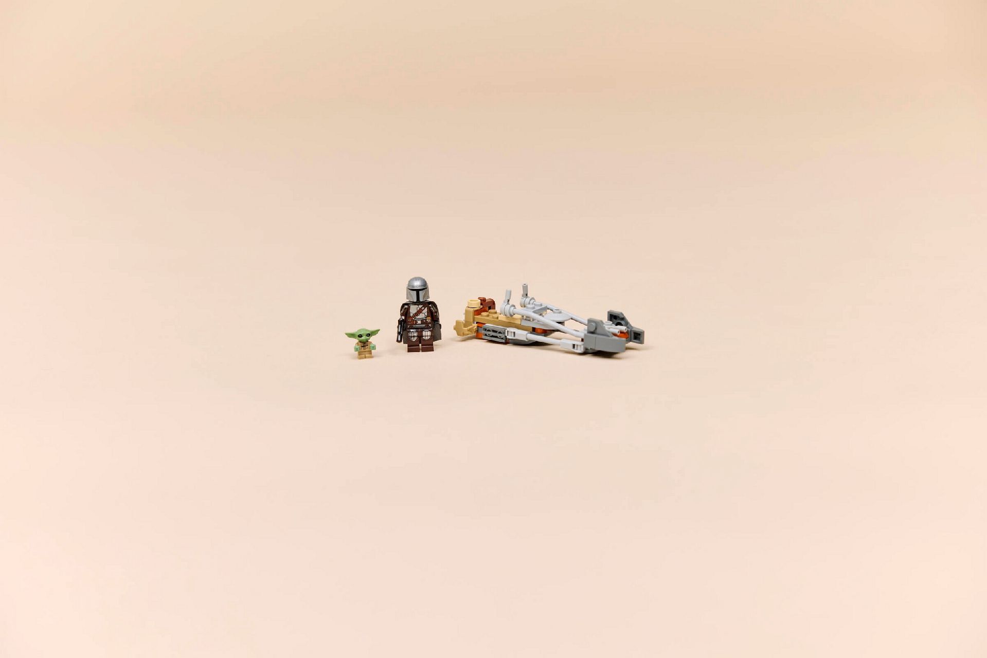 LEGO® The Mandalorian & Grogu's Speeder Bike™