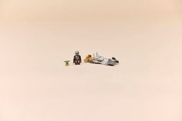 LEGO® The Mandalorian & Grogu's Speeder Bike™