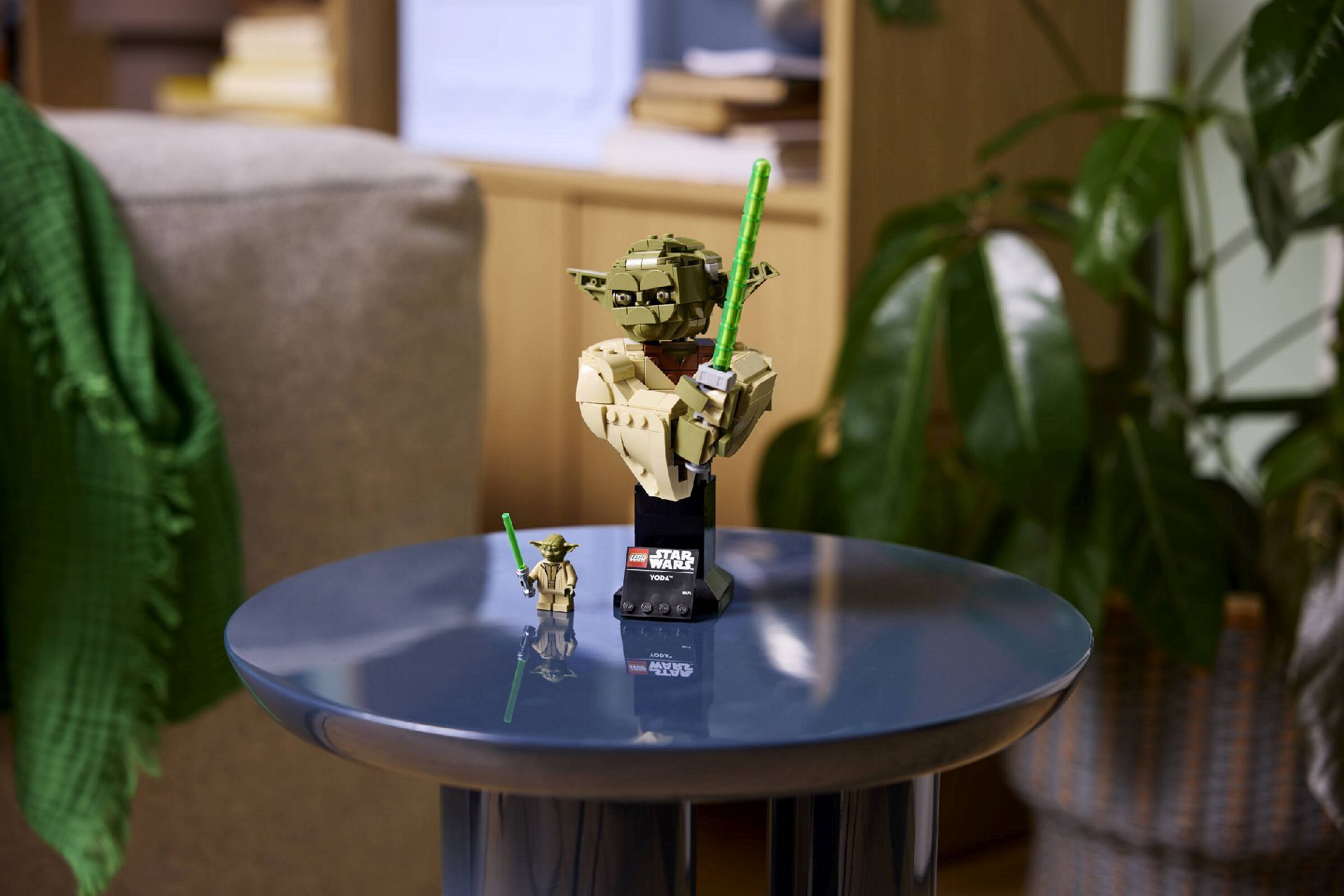 LEGO® Yoda™ Bust
