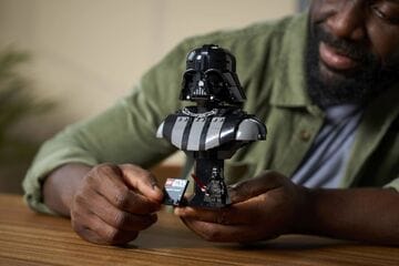 LEGO® Darth Vader™ Bust