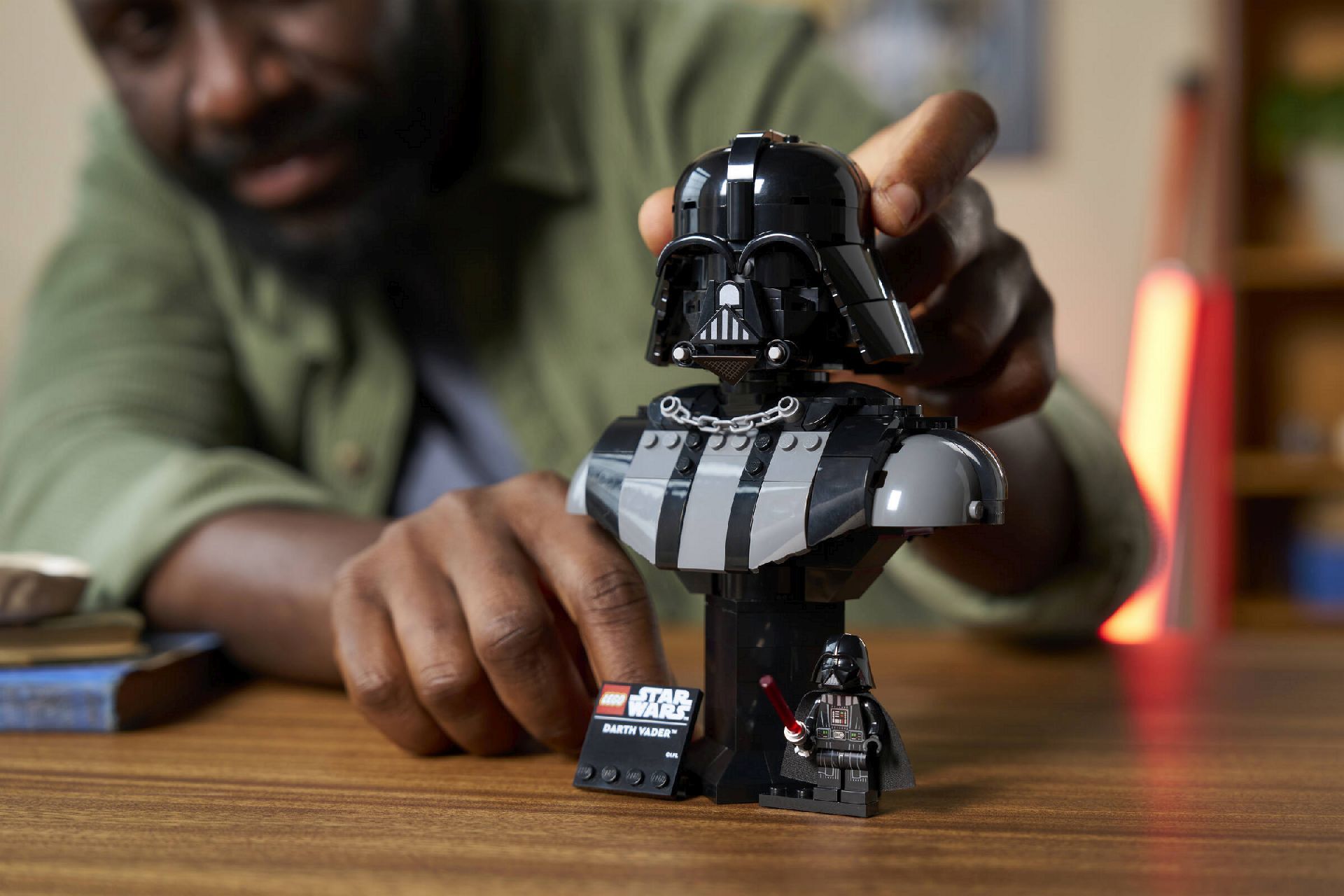 LEGO® Darth Vader™ Bust