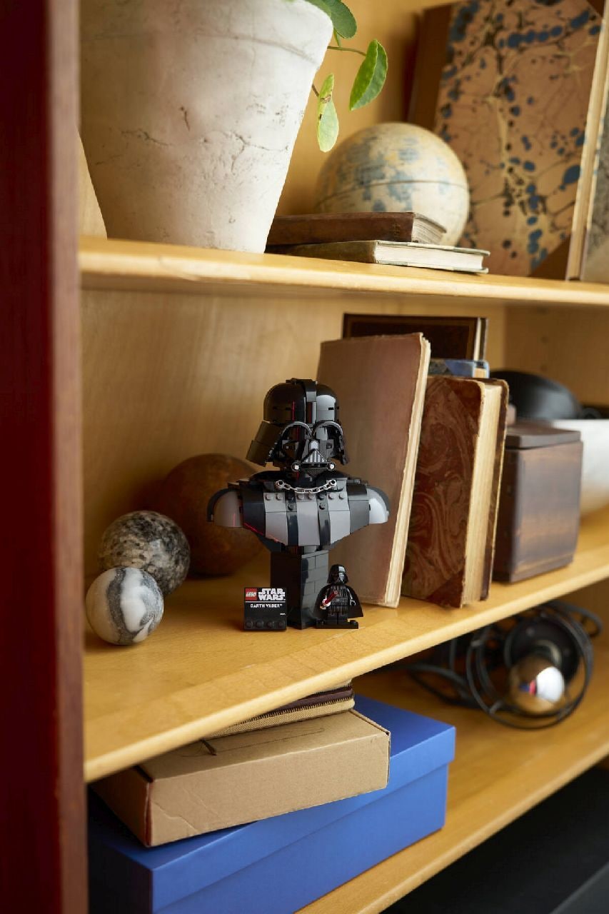 LEGO® Darth Vader™ Bust