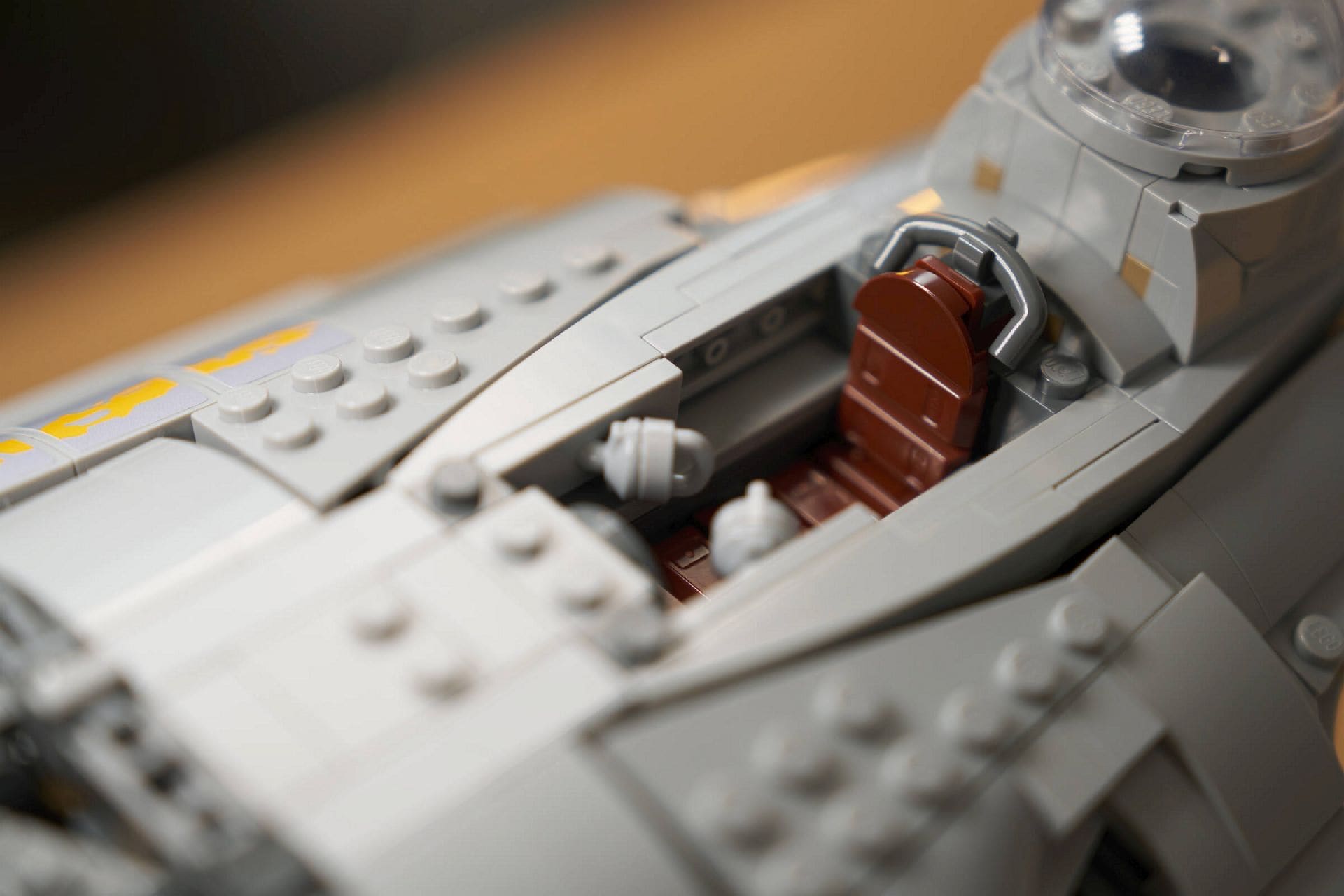LEGO® The Mandalorian's N-1 Starfighter™