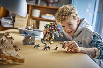 LEGO® Hutt Palace Sentry Droid Showdown