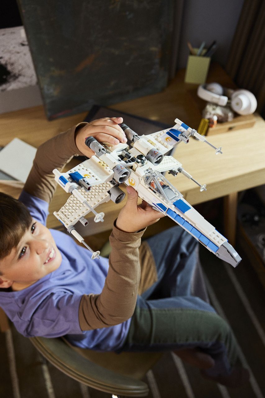 LEGO® New Republic X-Wing Starfighter™
