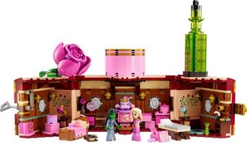 LEGO® Glinda & Elphaba's Dormitory