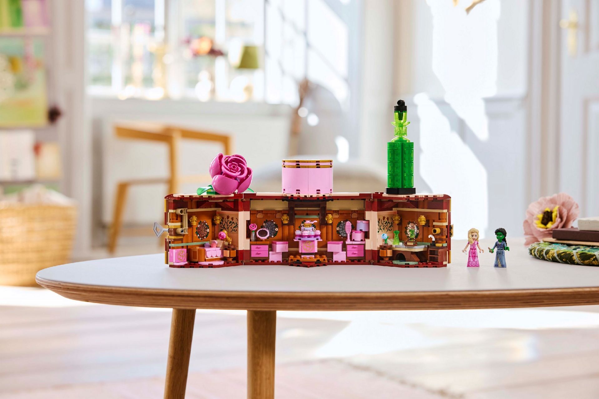 LEGO® Glinda & Elphaba's Dormitory