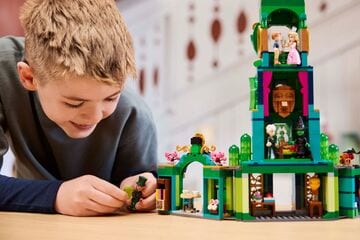 LEGO® Welcome to Emerald City