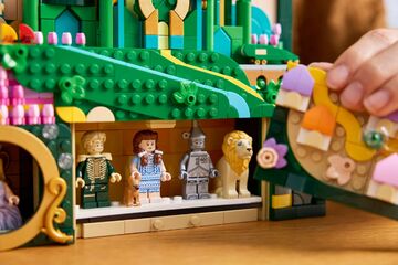 LEGO® Emerald City Wall Art