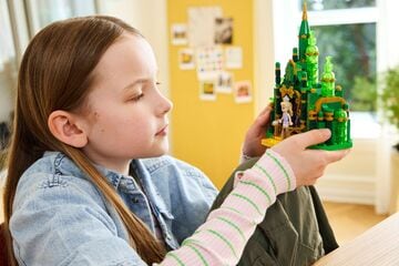 LEGO® Emerald City & Kiamo Ko Castle
