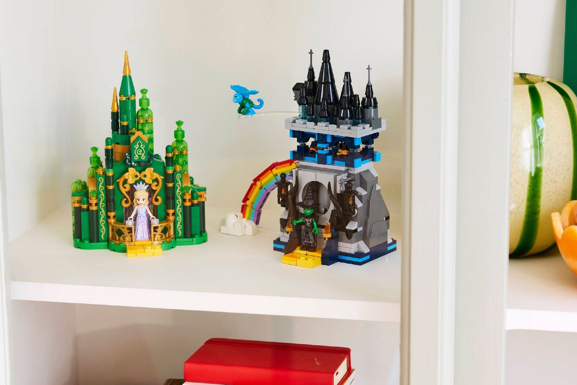 LEGO® Emerald City & Kiamo Ko Castle