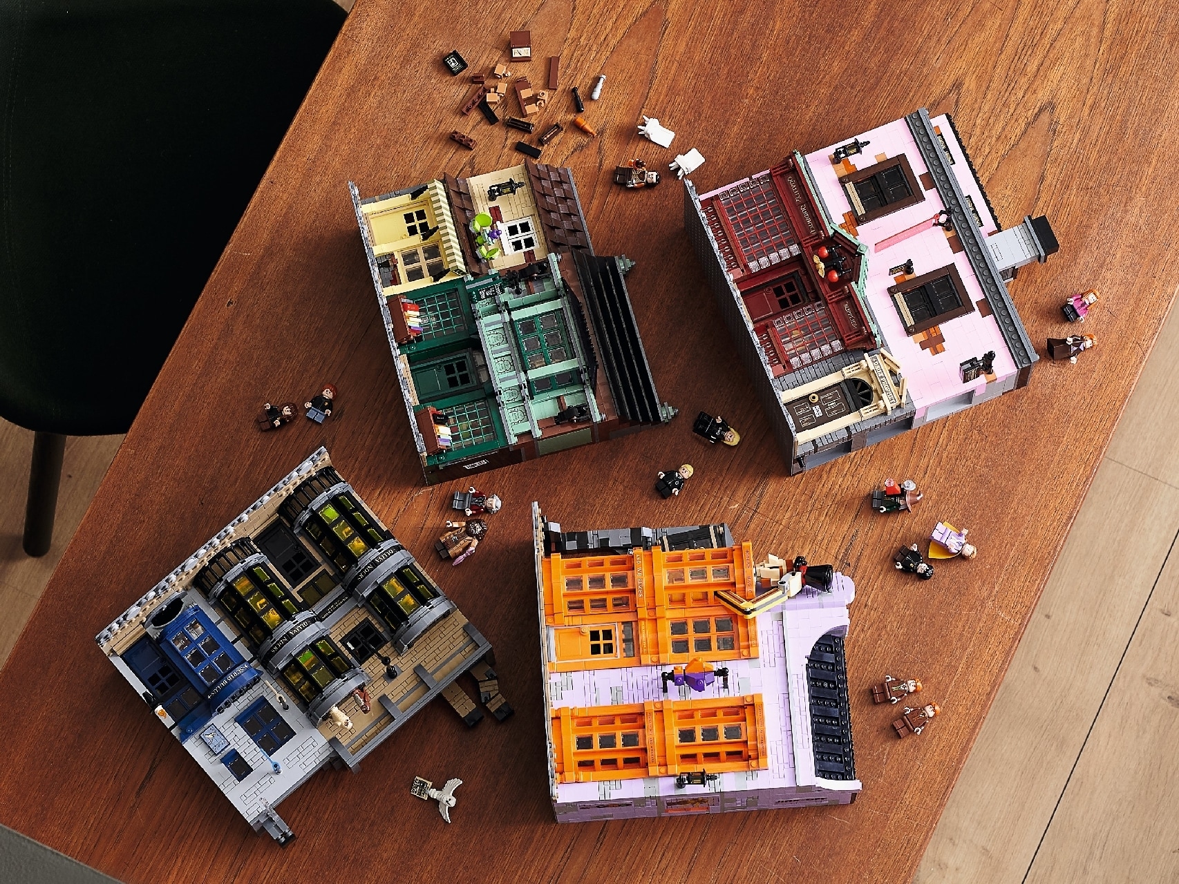 LEGO® Diagon Alley™