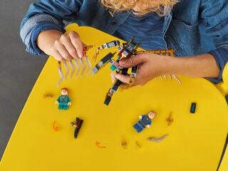 LEGO® Eternals’ Aerial Assault
