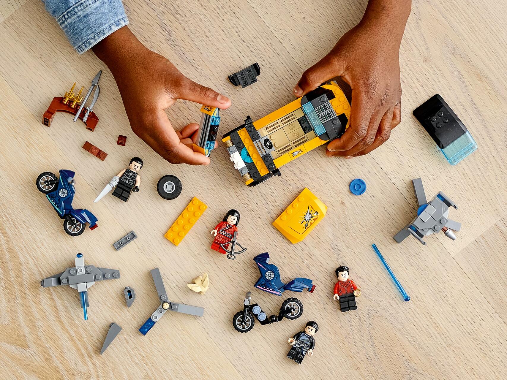 LEGO® Escape from The Ten Rings