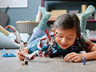 ليغو® مارفل مجموعة بناء معركة شانغ-شي في القرية القديمة