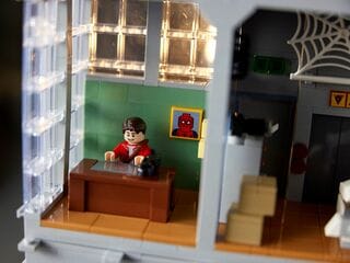 LEGO® Marvel Daily Bugle