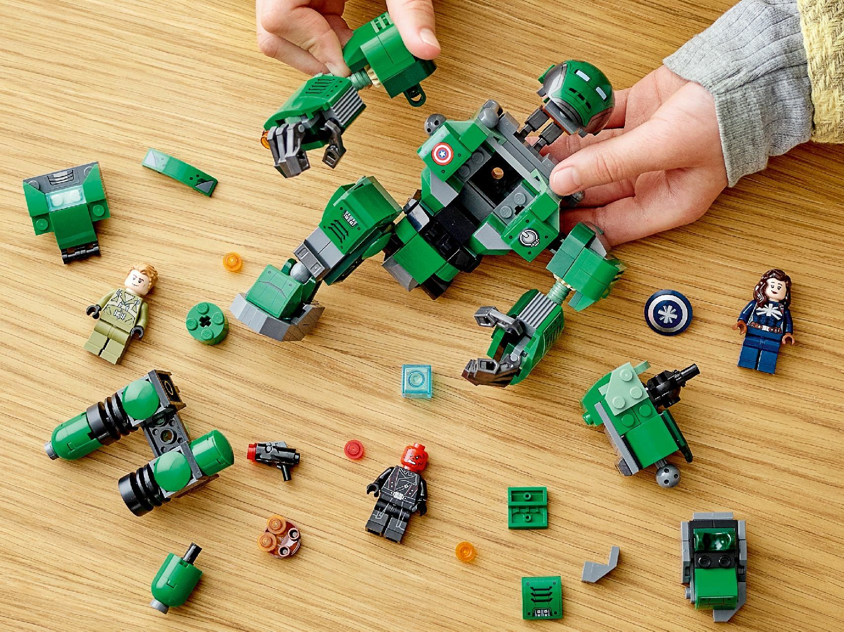 LEGO® Captain Carter & The Hydra Stomper