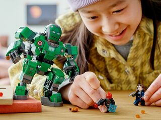 LEGO® Captain Carter & The Hydra Stomper