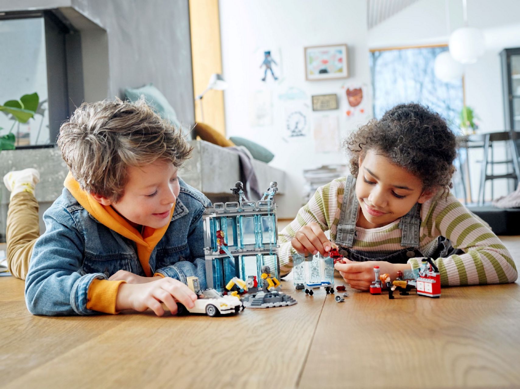 LEGO® Iron Man Armory