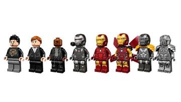 LEGO® Iron Man Armory