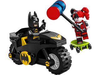 LEGO® Batman™ versus Harley Quinn™