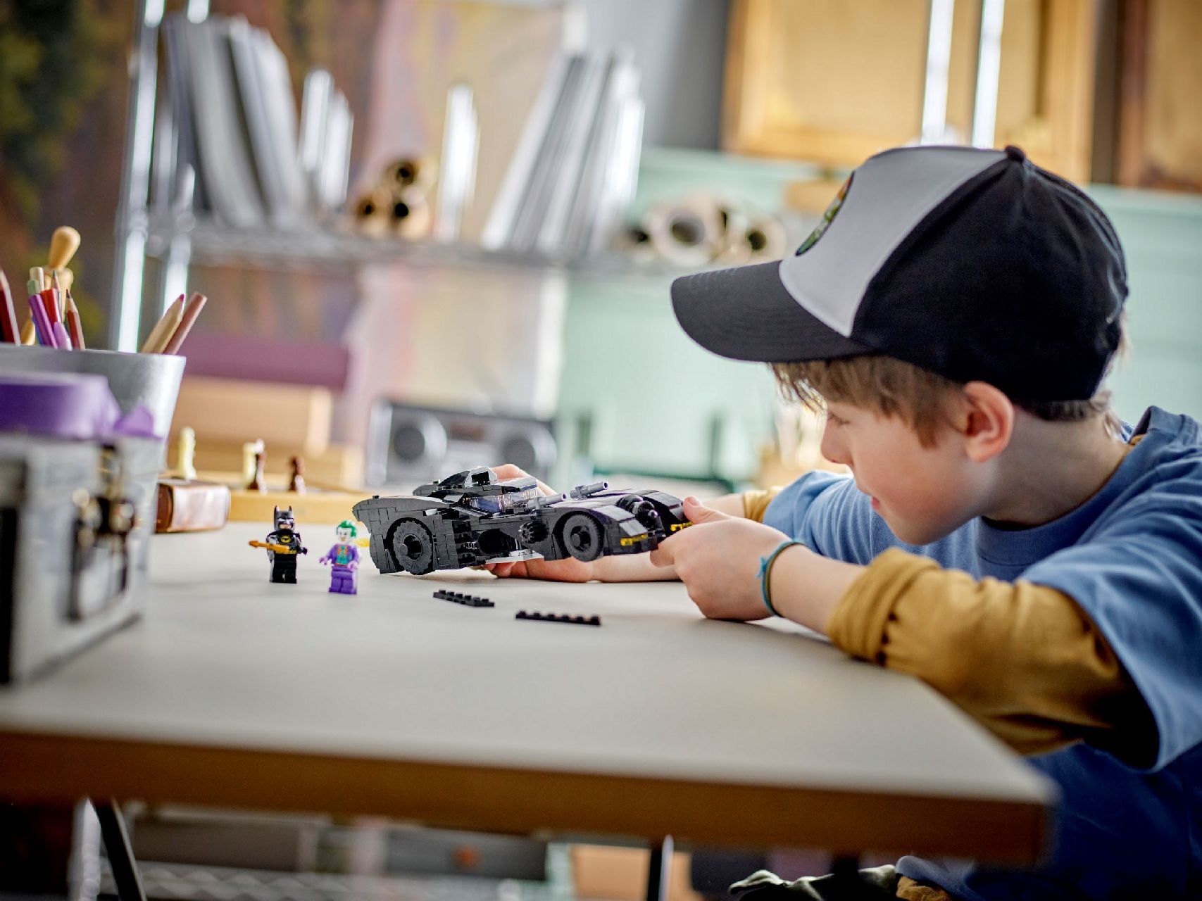 LEGO® Batmobile™: Batman™ vs. The Joker™ Chase