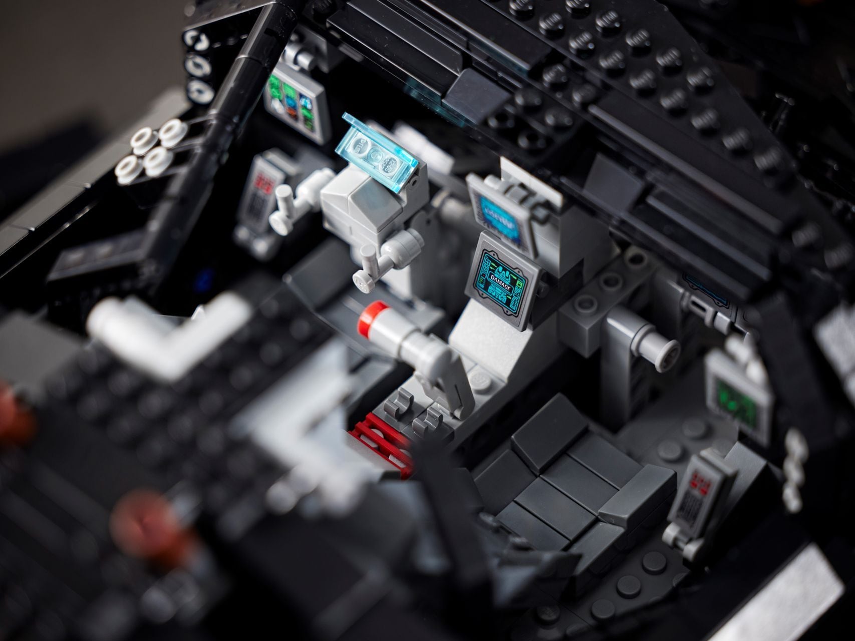 LEGO® DC Batman™ Batmobile™ Tumbler