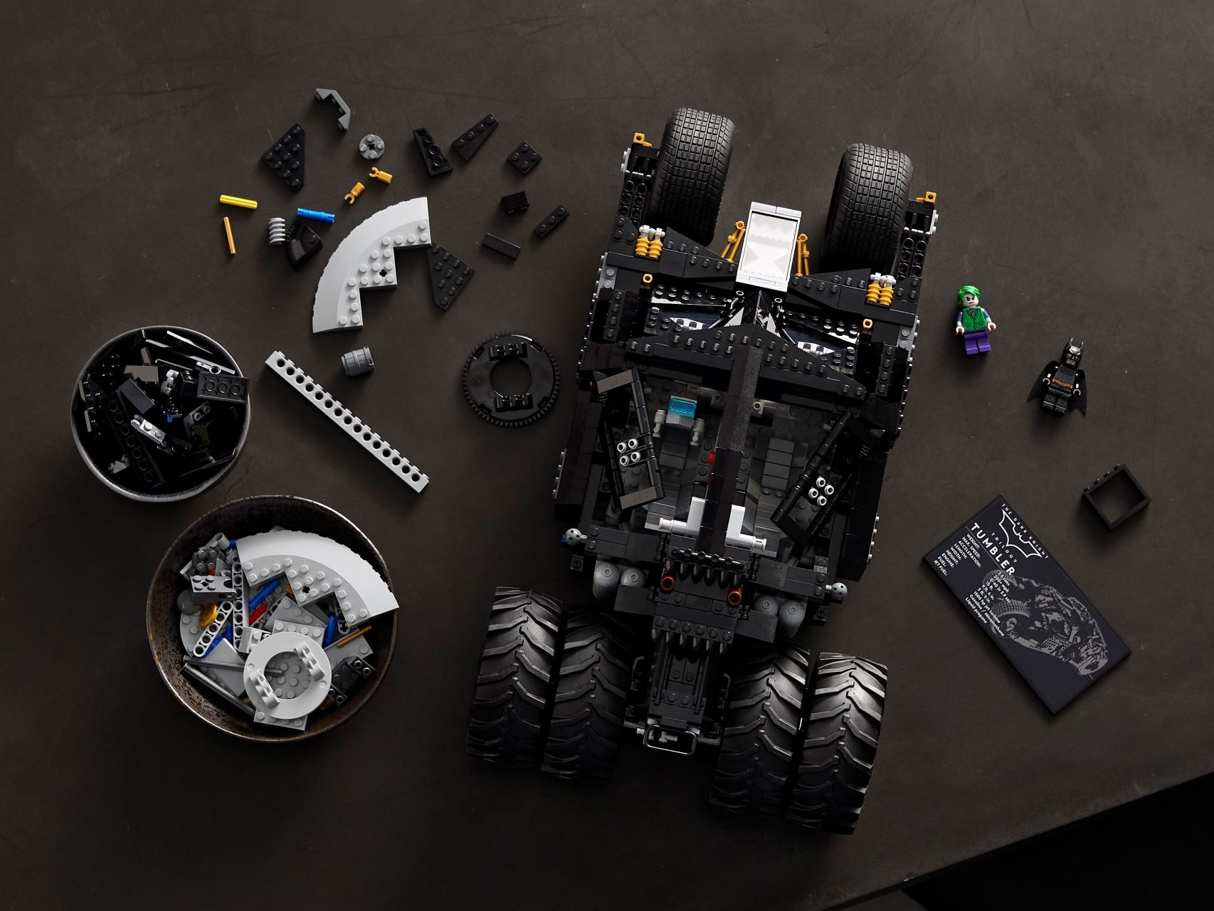 LEGO® DC Batman™ Batmobile™ Tumbler