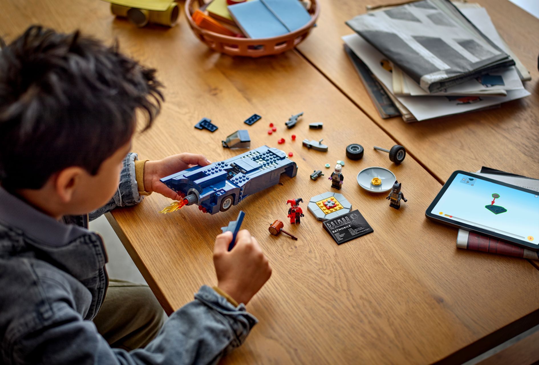 LEGO® Batman™ with the Batmobile™ vs. Harley Quinn™ and Mr. Freeze™