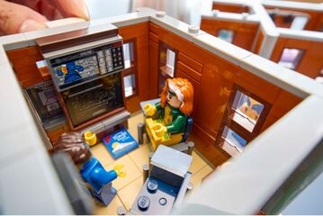 LEGO® X-Men: The X-Mansion