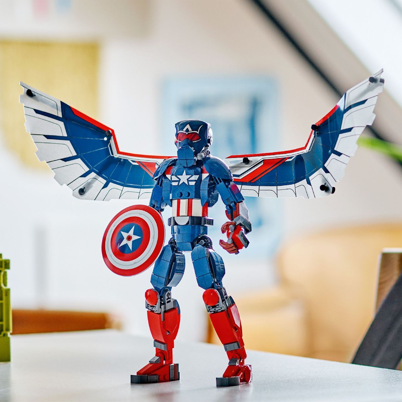LEGO® New Captain America Construction Figure