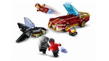 LEGO® Iron Man Car & Black Panther vs. Red Hulk