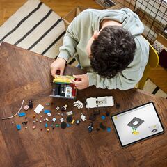 سبايدر فيرس: مايلز مورالز ضد سبوت من LEGO®