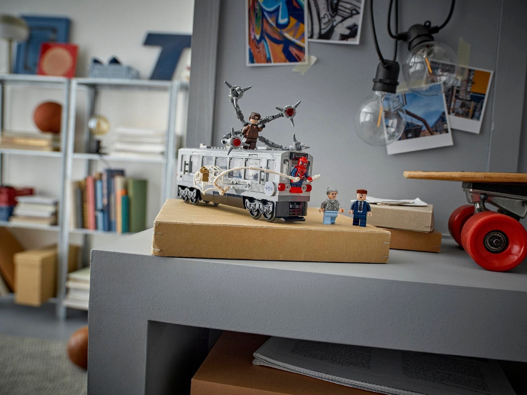 LEGO® Spider-Man vs. Doc Ock Subway Train Scene