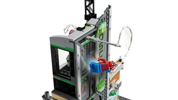 LEGO® Spider-Man vs. Oscorp