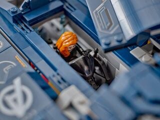 LEGO® Avengers: Age of Ultron Quinjet