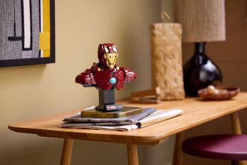 LEGO® Iron Man MK4 Bust