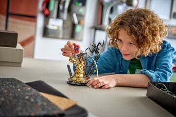 LEGO® Epic Battle: Spider-Man vs. Sandman