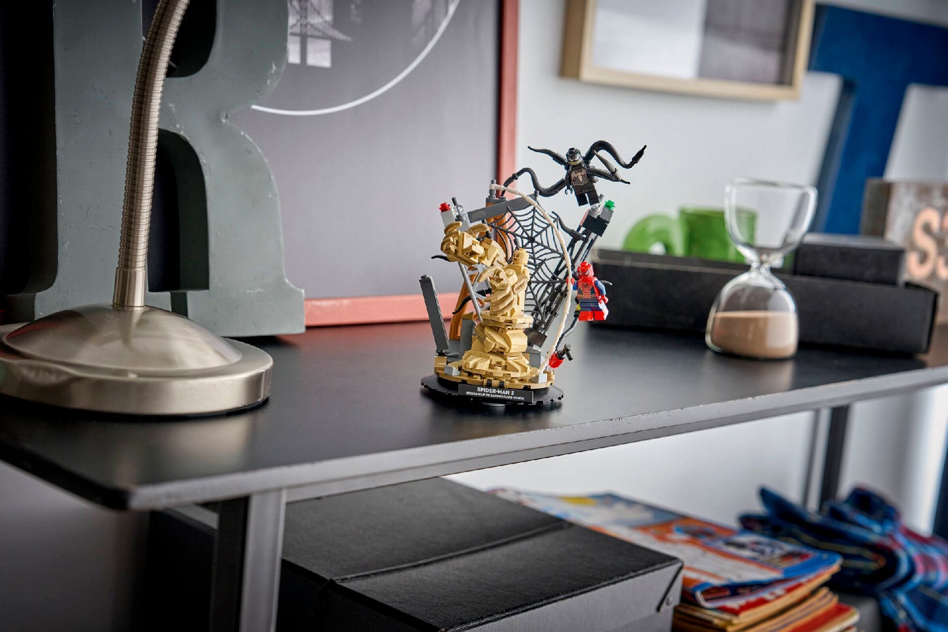 LEGO® Epic Battle: Spider-Man vs. Sandman