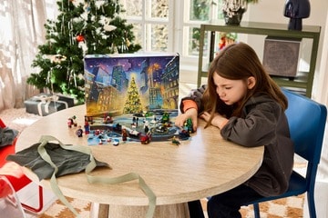 LEGO® ǀ Marvel Advent Calendar 2026