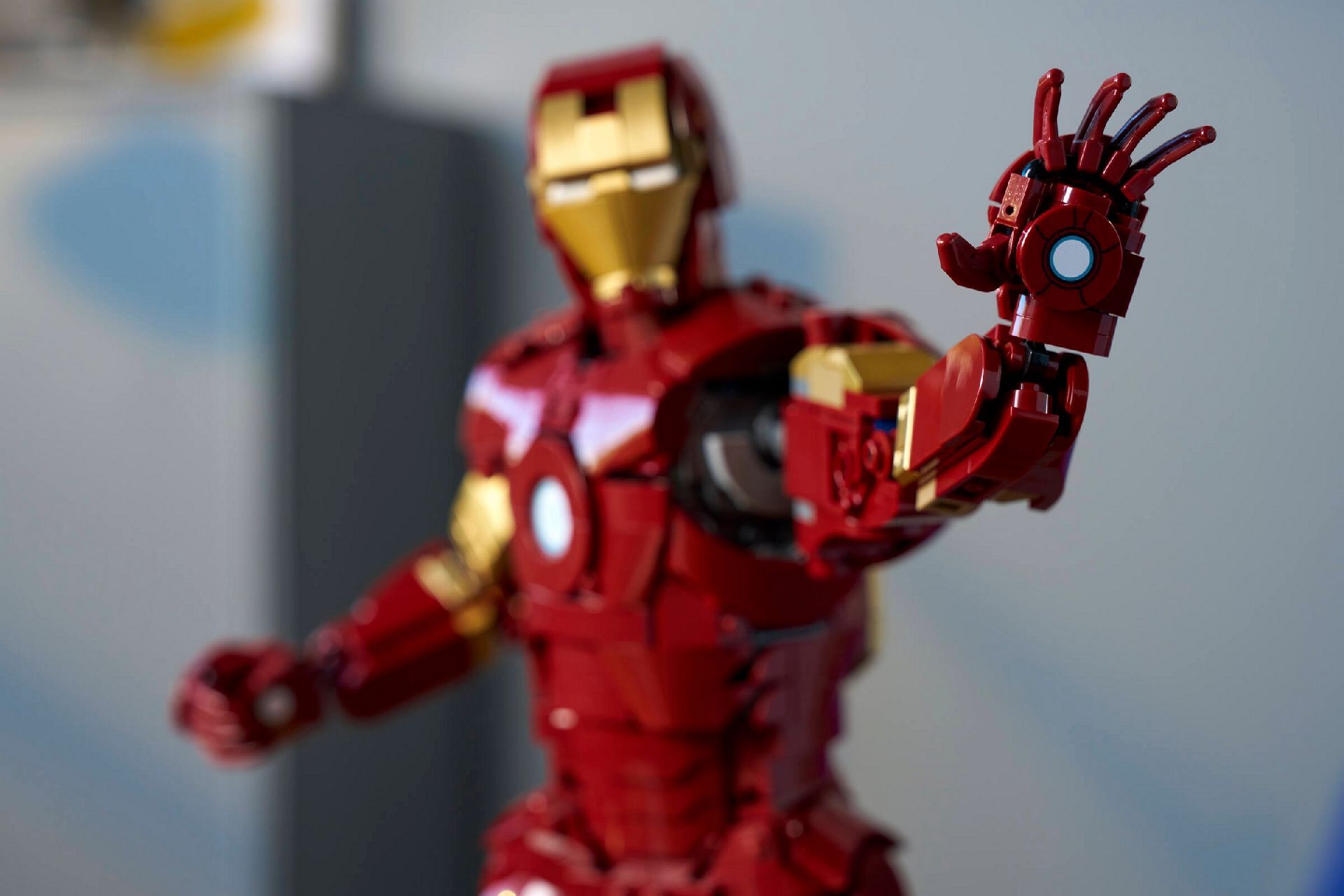 LEGO® Iron Man Mark 3 Collectors' Edition