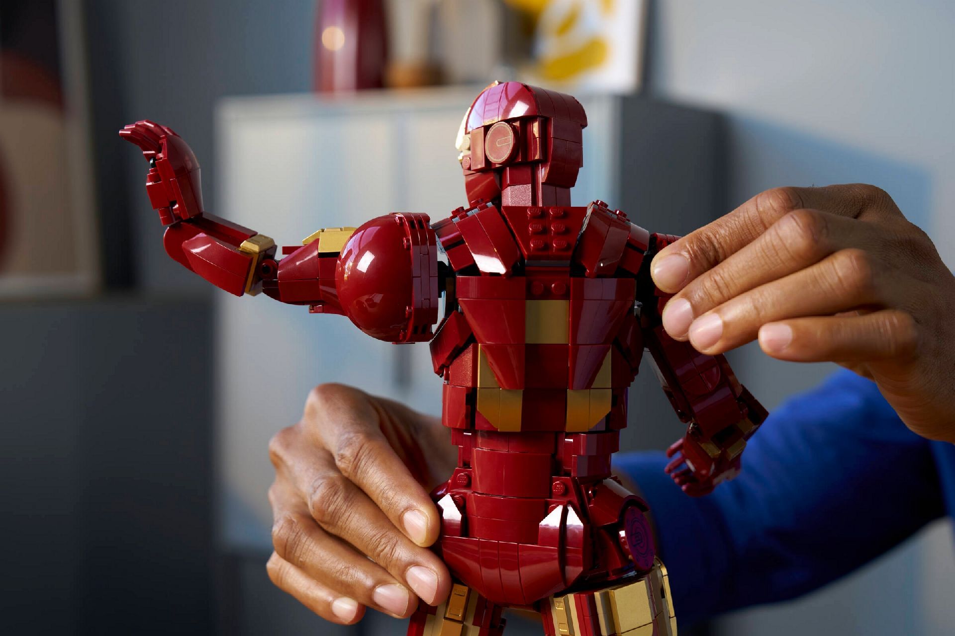 LEGO® Iron Man Mark 3 Collectors' Edition