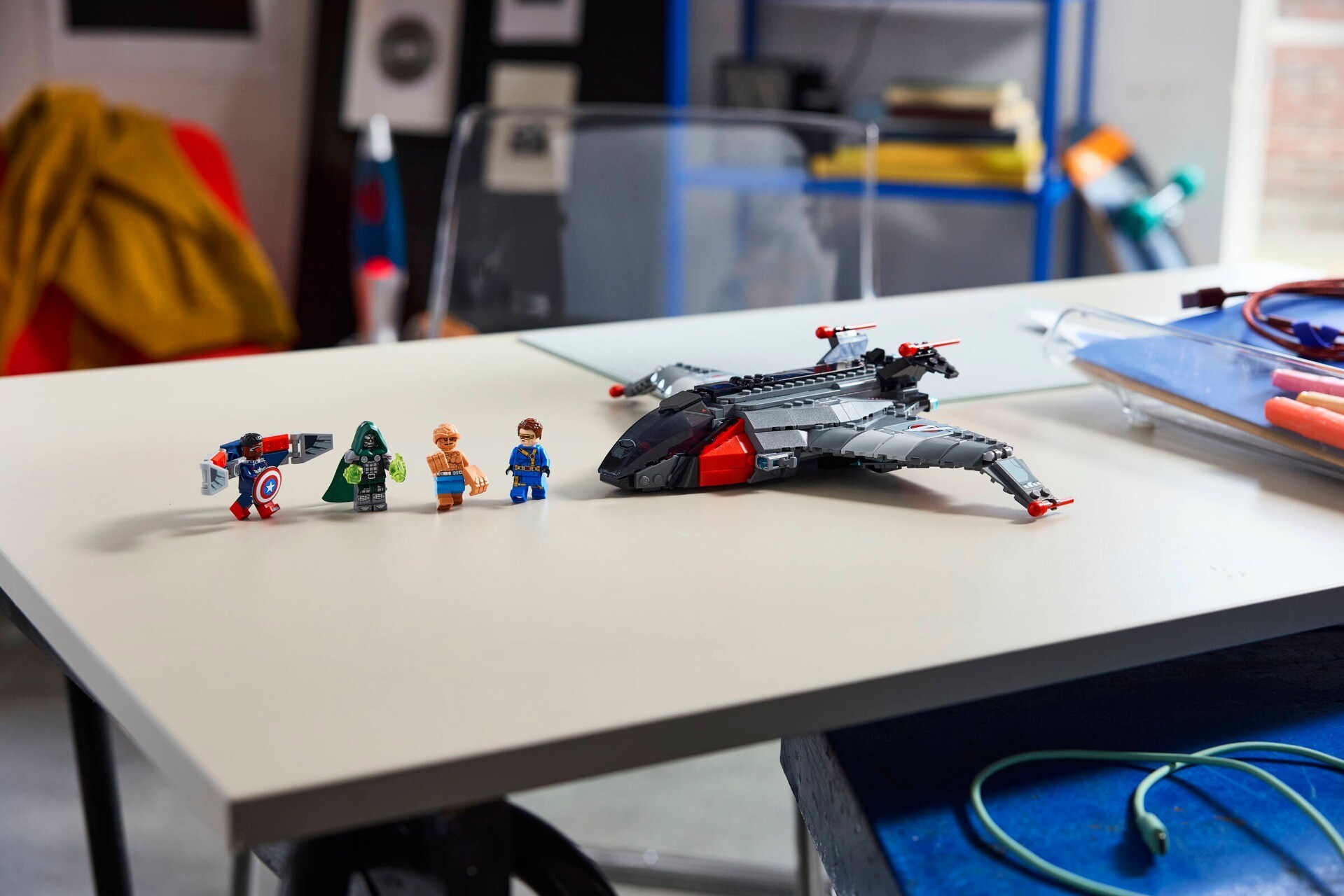 LEGO® Avengers: Doomsday Quinjet