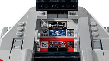 LEGO® Avengers: Doomsday Quinjet